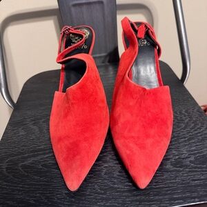 Vince Camuto Red Suede Slingback Heels Sz 8.5 EU 39